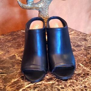 Massimo Mules, Size 6.5, Great Cond!